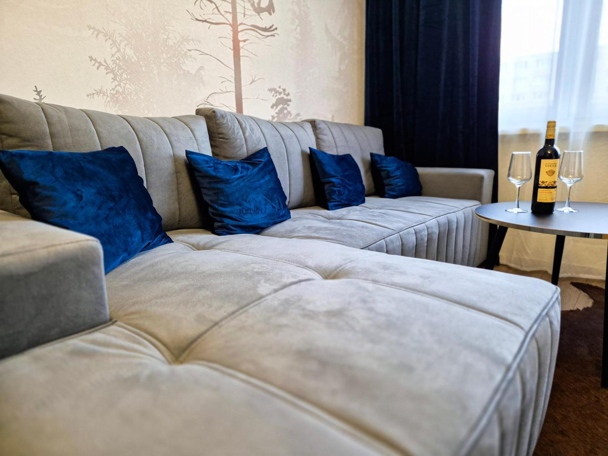 Apartman Lesa Brezno Luaran gambar